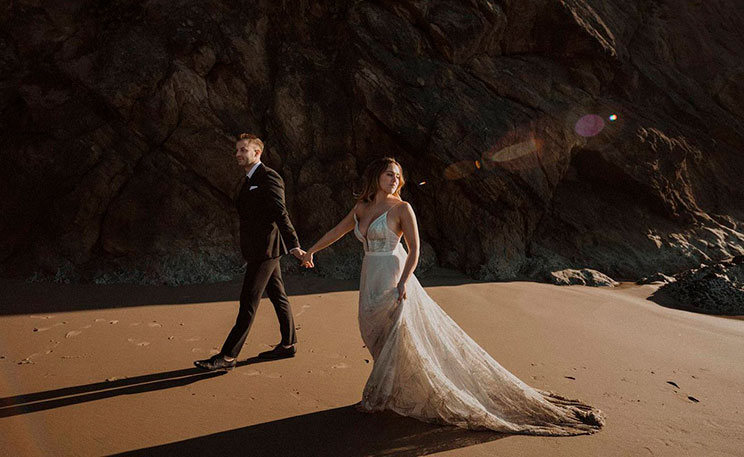 Химчистка свадебных и вечерних платьев в Москве