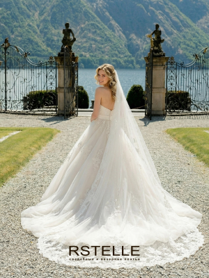 пышное свадебное платье Piere Cardin с кружевом