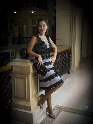 Вечернее платье короткое 19120