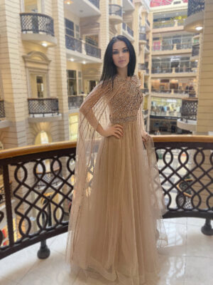 эксклюзивное расшитое вечернее платье на помолвку