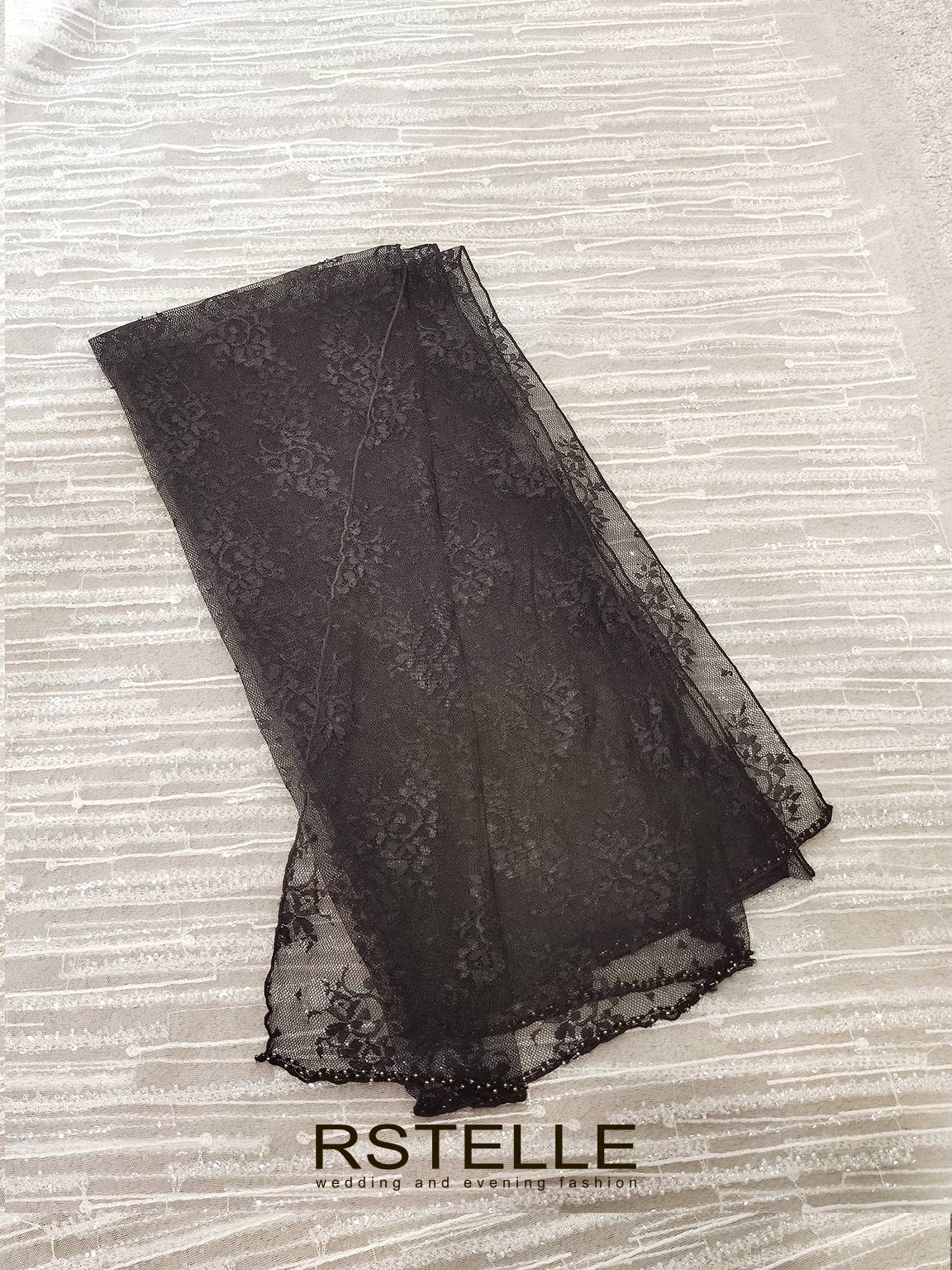 черный кружевной палантин(платок) край расшит бисером, мантилья